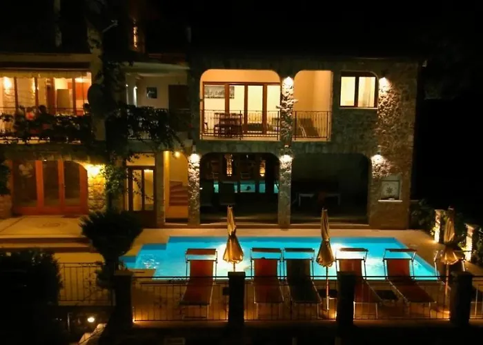 Apartments Villa Cucuk