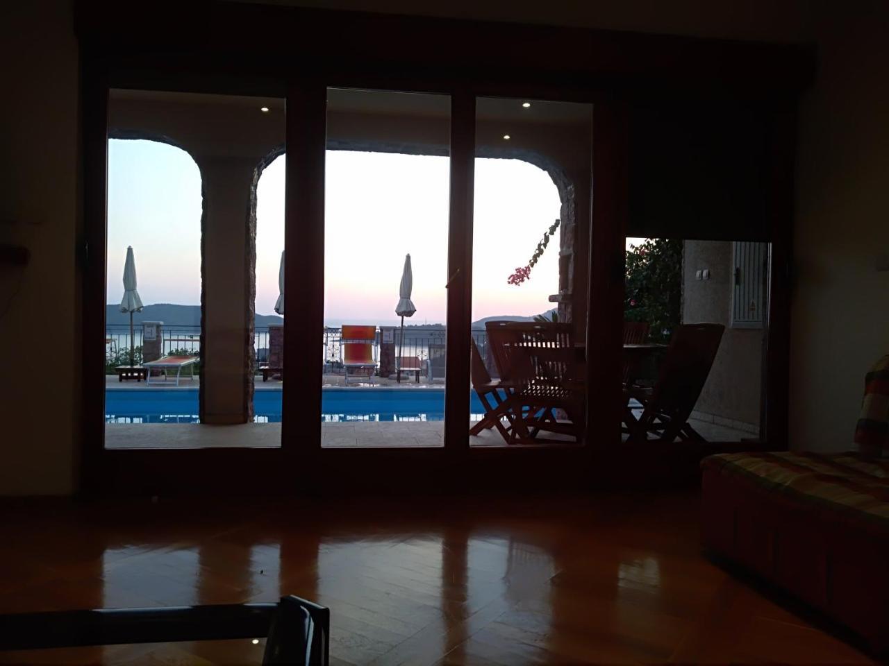 Cucuk Apartment