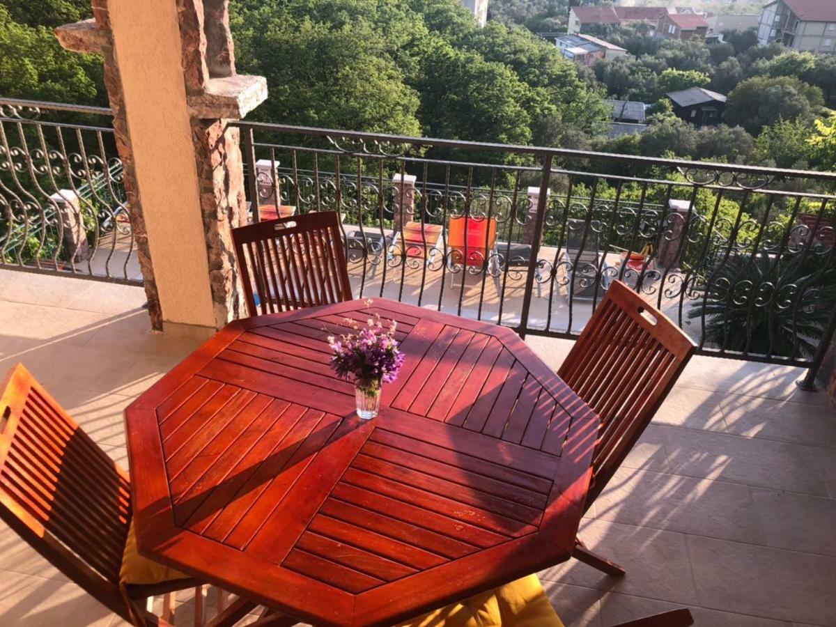 Cucuk Apartment
