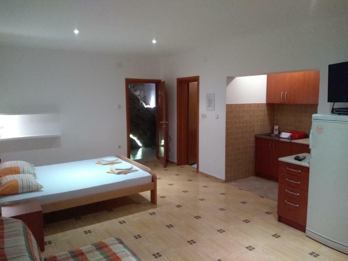 Apartment Cucuk Budva